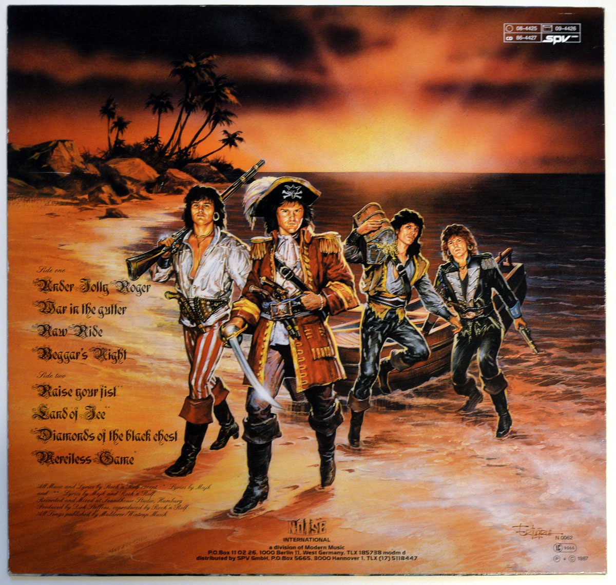 High Resolution Photo #11 RUNNING WILD - Under Jolly Roger